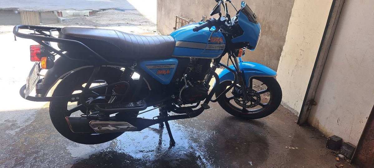 سلام عليكم دراجة ديوان مديل ٢٠٢٣ كفالة دراجة اي نقص ما بيهة دراجة حلوة نكرة سالف واراق ضيعة وطالعت من الكمرك عرضهة 1500 وبيهة مجال بكاني بغداد رقم ***********
