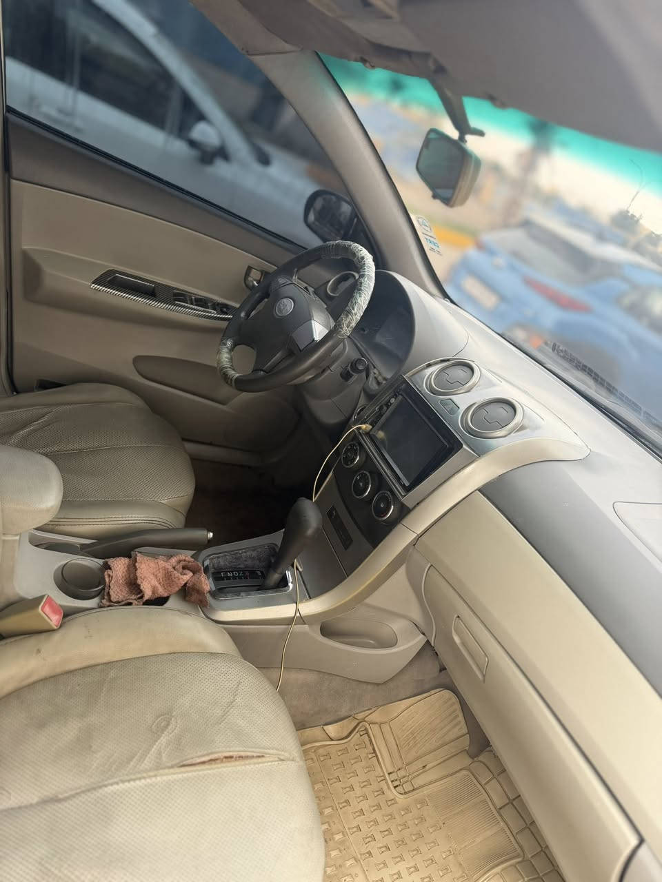 بي واي دي 2013
رقم بغداد الماني مال مصرف مطلوبه كير ومحرك كورلا السياره خير من الله وبدون نقص السعر 38 وبيها مجال مكان السياره تكريت

***********
