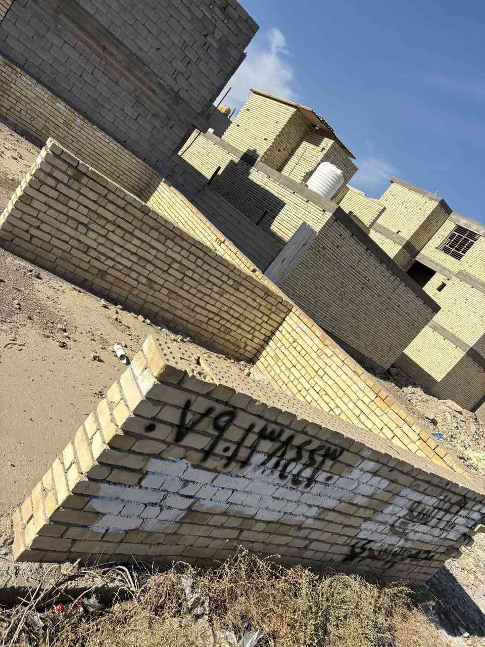 قطعه ارض الزعفرانيه حي الامانه زراعي قرار ٢٥   قطعه ١٠٠ متر                                

0790 138 4430
