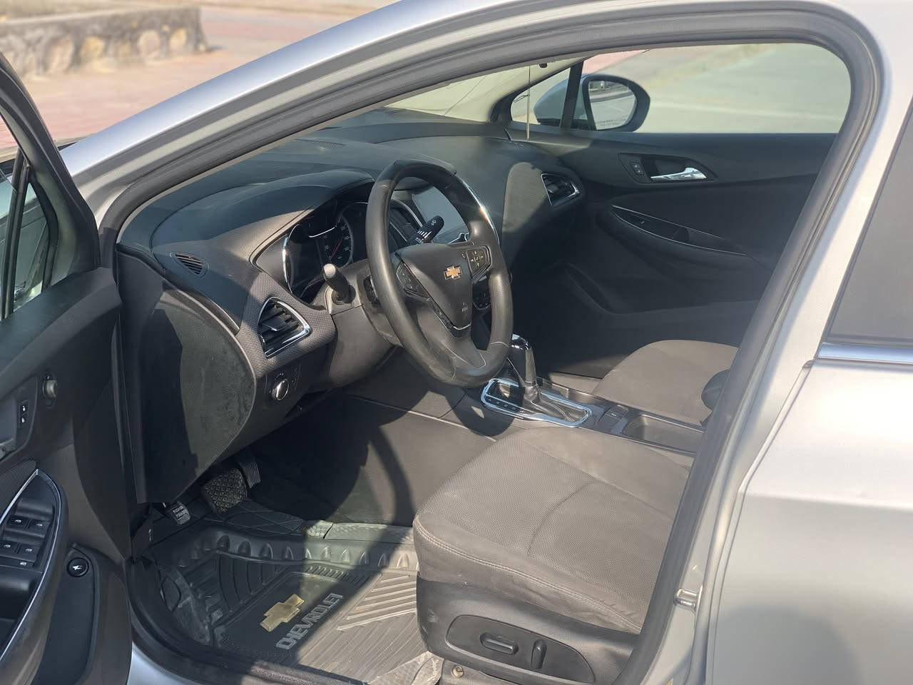 كروز موديل٢٠١٨
 مواصفات LT
صور الحادث مرفقة مع الصور
السيارة بأسمي
مكان السيارة النجف الاشرف
السعر٨٥$
للاستفسار ***********
