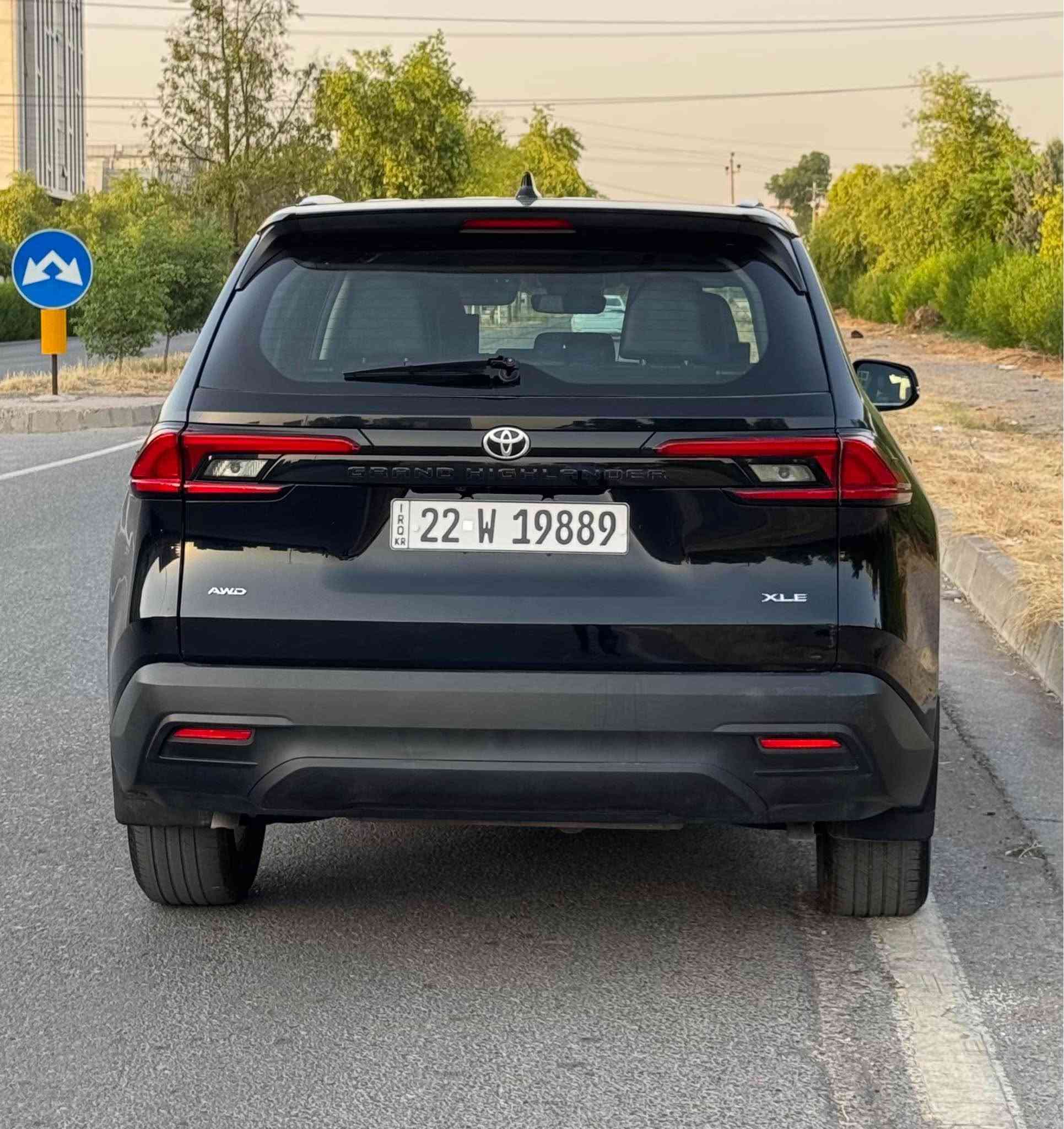 Toyota Grand Highlander 2024 
مواصفات XLE awd 
یەک جملغ صبغە بێ داخلی بێ ارباگ ✅
یەک پەڵەی pdr ە زۆۆر خاوێنە بە ناوی خۆمانە 
هەموو شتێکی نوێیە و بێ مەسرەفە 
سعر :٣٤٥$ 
***********—*********** أربيل, العراق

