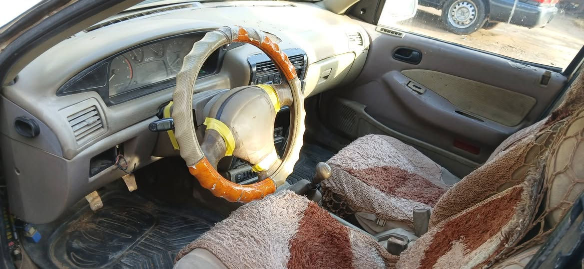 سلام عليكم للبيع كيا سيفيا مشروع وطني محرك وكير خير من الله السعر ٢٥ وبيه مجال مكان صلاح الدين بلد  الضلوعيه  الاستفسار ***********
