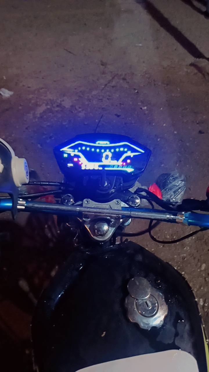 ياالله دراجه موديل 26 منفيس وياه كلشي شغال بيه ما ناقصه اي شي سعره  850وبي مجال شي بصيط ورقم ***********
