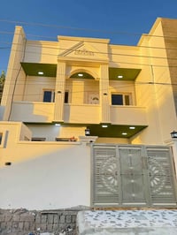 القادسيه شارع الدفاع المدني • ٢٠٠م • ٤ غرف نوم