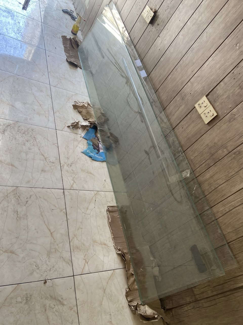 جام خانة للبيع ارتفاع ٣ متر 
واجهة ٢٣٠ 
السعر ١٥٠ 
للتواصل ***********
