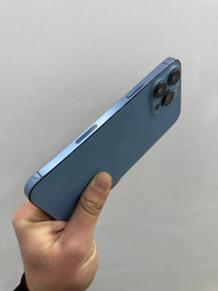 ايفون 13 برو ماكس لون البحري المميز ذاكره 128 فقط بطارية مبدله نسبتها 81‎%‎ مال جهاز يعني تفصيخ قطاره بلشحن و مبدل شاشة 3 خيارات وكامرة رقم 0.5 ماتشتغل  

سعره450 الف وبي مجال 

🔴ما متواجد بل فيس رقمي بي وتساب  (***********)  تواصل 
 توصيل لكل العراق
