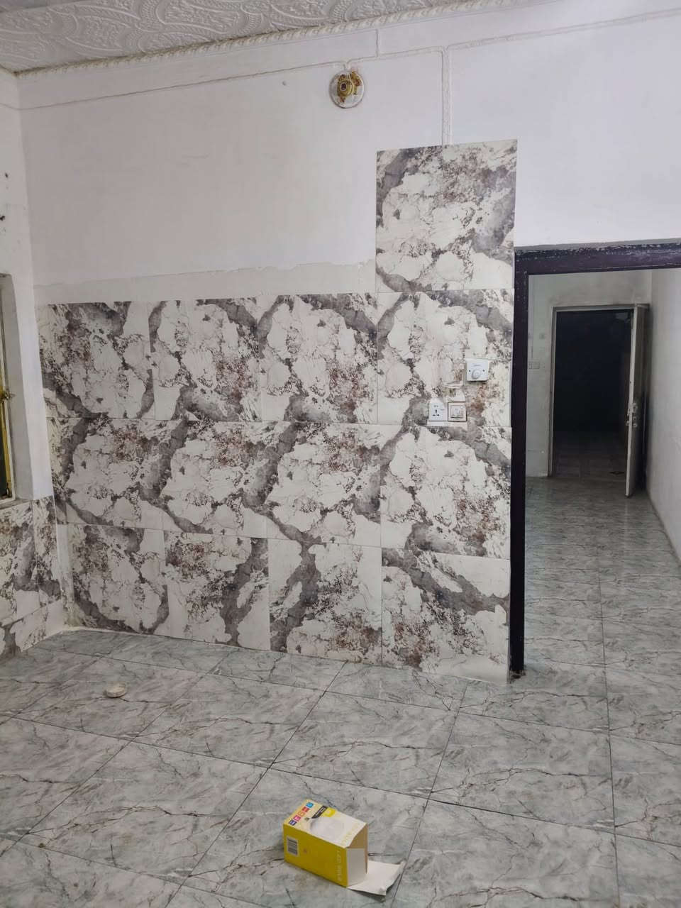 🧱 مشتمـــل   للإيجــــــار  

🔻متـوفر كافـة الخدمـات تبليـط +كهــرباء +مـاء 
ـــــــــــــــــــ

#المــــوقـــــع //  الورديــة سيـف سعـد سنتــر علــى شــارع 30 قريب جدا عن الشــارع العـام   
___________________
🔻 المحتويــــــات //

#الطابــــــــــــــق الأرضـــــــــي //
 استقبـال و غـــــــرفة نــــــــوم  وهـول ومطـــــــبخ  ومجـمــــــــع صحـــــــــــيات  وكـراج 

🔻مبلــغ الايجـــار 300 الــف
___________________

للأستفسار أكثر الاتصال //  
📱***********
📱***********
ق______________________
🔷 لمــــــن يــــــرغب فــــــي عــــــرض عقاره طابــــــو صــــــرف او زراعــــــي او تجــــــاري يرجــــــى مراســــــلتنا 🔷
