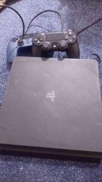 بلي 4 للبيع كلشي مابي جديد مامصلح وياه ذني مااعرف بيهن 07822877570