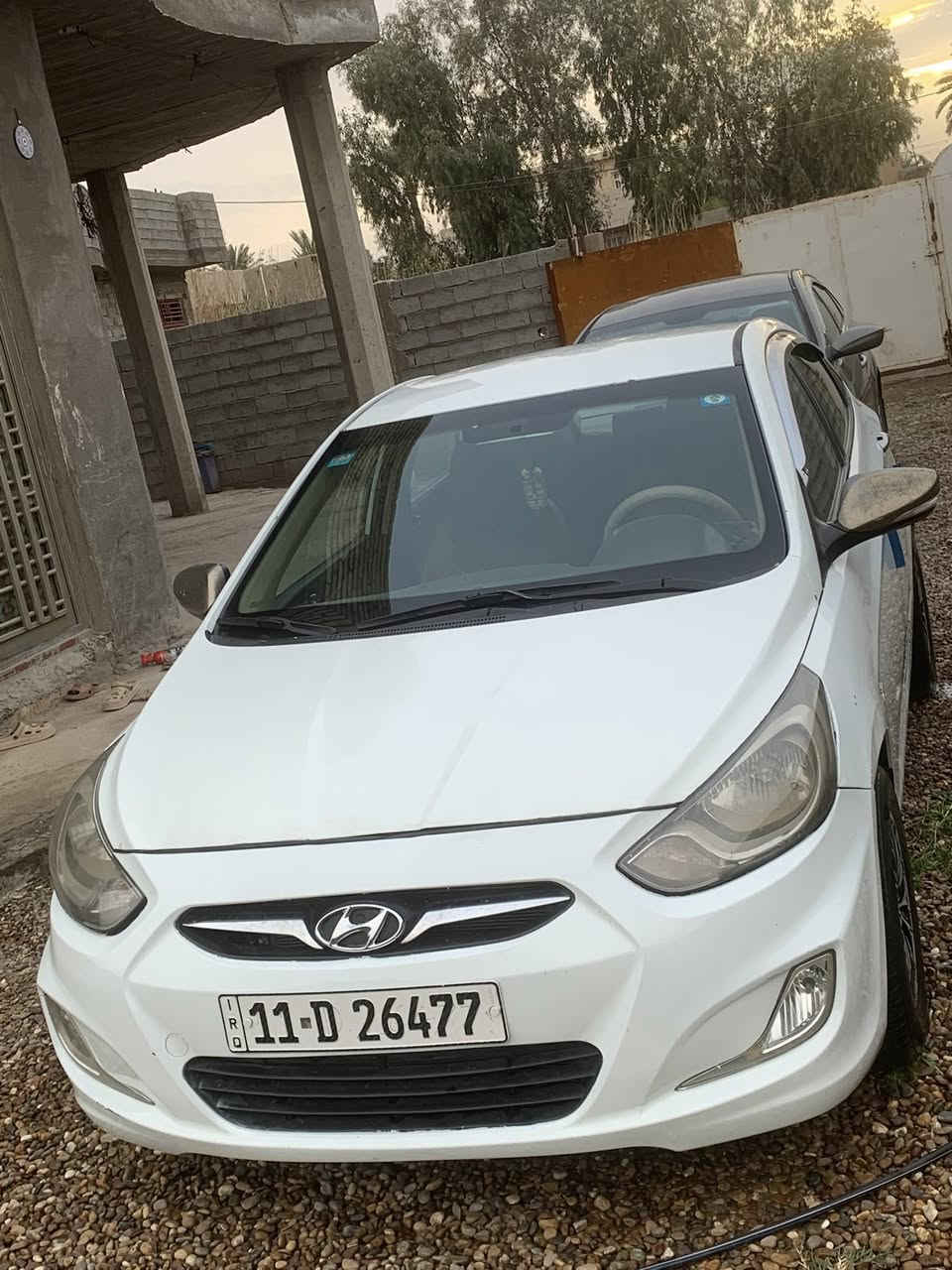 اكسنت خليجي موديل 2011
المحرك 1600 دوش 
صبغ بنيد بسبب الفابلون وباب خلفي عكس السائق 
السيارة مكينة وكير وتبريد جاهزات 
باسمي رقم بغداد. الجديد 
حدادية وتايرات نظيفة
السعر 86 ورقة وبيها مجال ان شاءالله
باقي التفاصيل ***********
