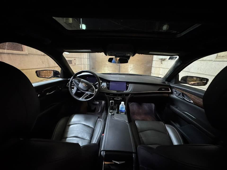 كديلاكً2020 حادث سطحي صبغ 3 قطع الحادث السعر 27500 الف ماشيه 48 الف كيلو ***********
