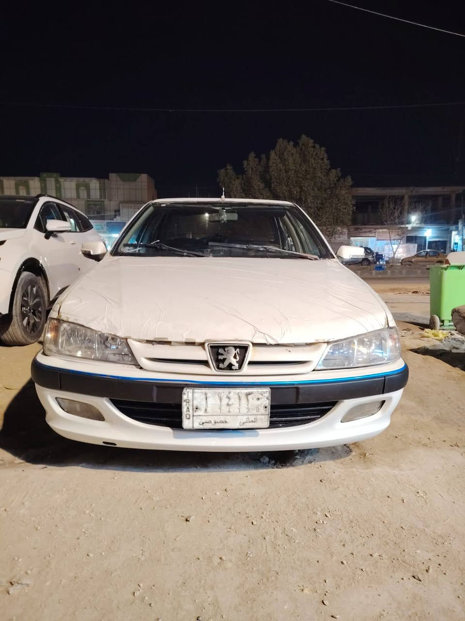 السلام عليكم
بيجو بارص مديل 2011 رقم مثنى مداور ثاني يوم 
بيها جاملغ وبنيد مكاني نجف السعر 35
***********
