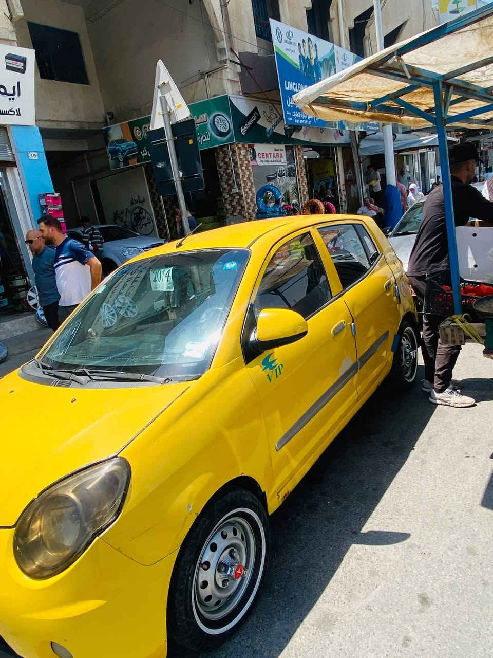 كيه بيكانتو موديل 2008 كير عادي الكير ولمحرك شرط بيه معجون بل سقف وبل دكم سياره حلوا وجاهزه وشرط التحويل بسمي هيئه و غرامات صفر السعر 40 وبيه مجال للطيبن *********** رقم موبايلي بي واتساب
