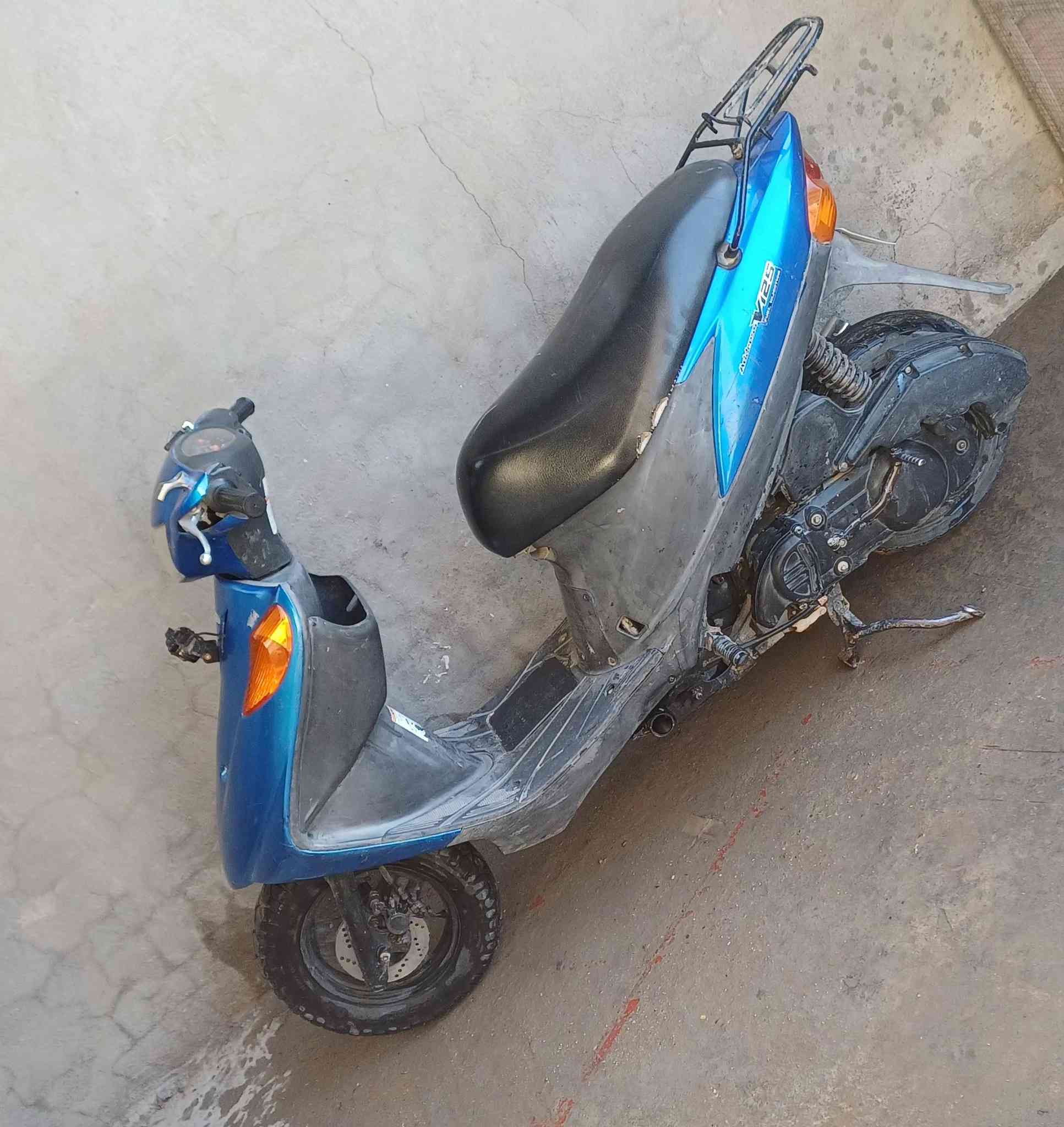 دراجه ادرس ياباني نضيفه ومرتبه شغاله هندر السالف فكيته وشديته وكامت متاخذ الدراجه من السالف دراجه خير من الله  السرعه ١٢٠ سعره 300


**إذا كنت صاحب هذا الإعلان وتريد حذفه لأي سبب، رجاءا أرسل رسالة إلى الدعم الفني**