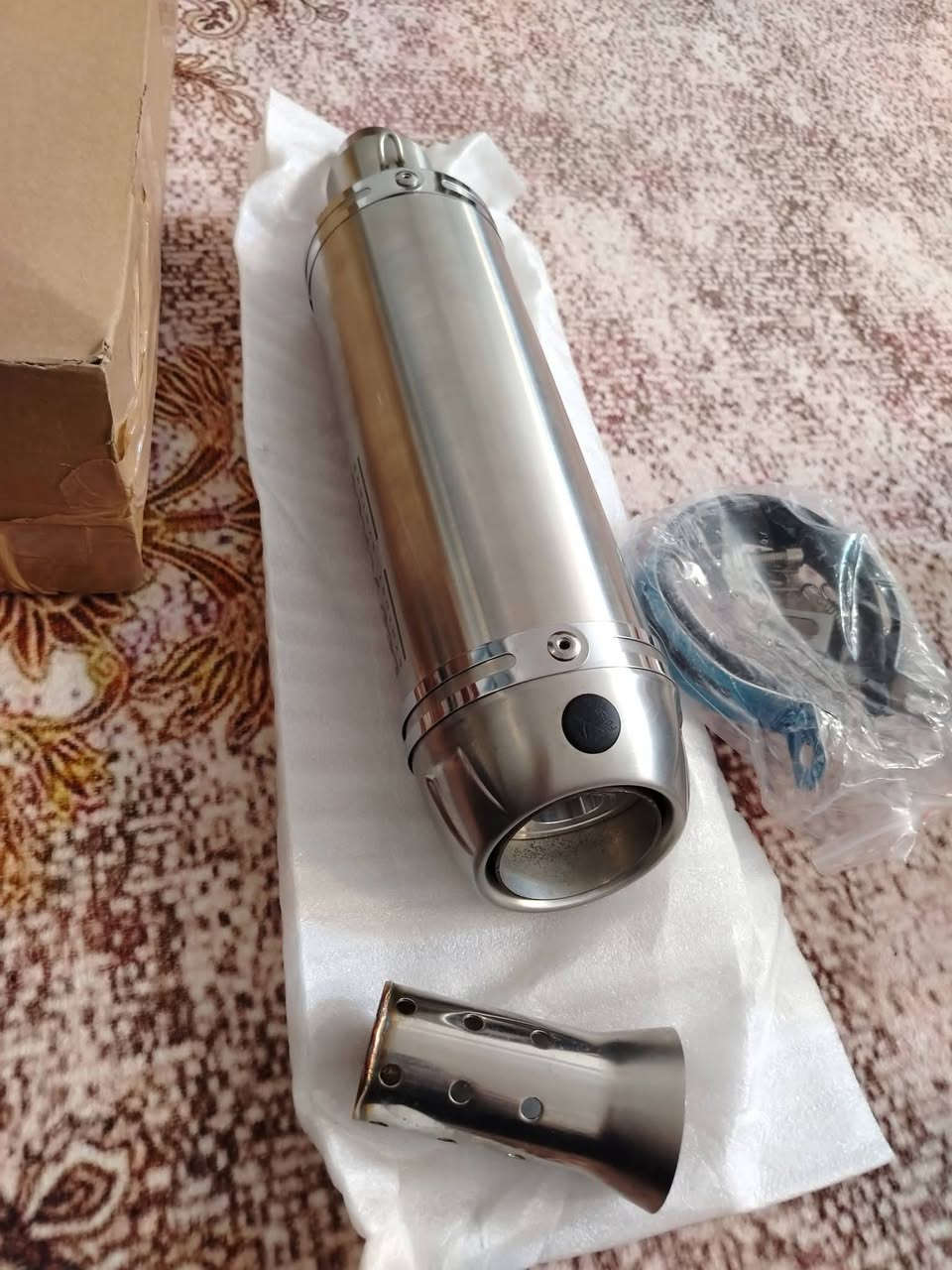 مضخم صوت قفاز سعر 50 يوجد توصيل***********
