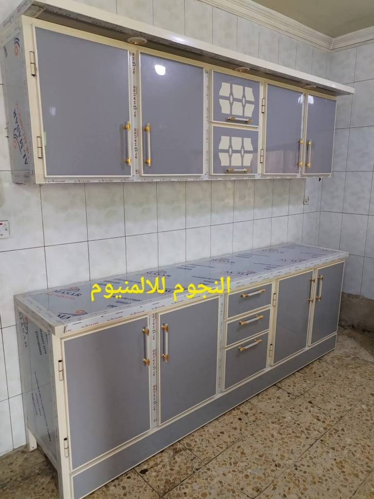 كاونترات المنيوم حسب طلب يوجد مراوس بل جديد وو يكون فرق قليل الاستفسار رقم تلفون وتساب موجود *********** كوفة, النجف
