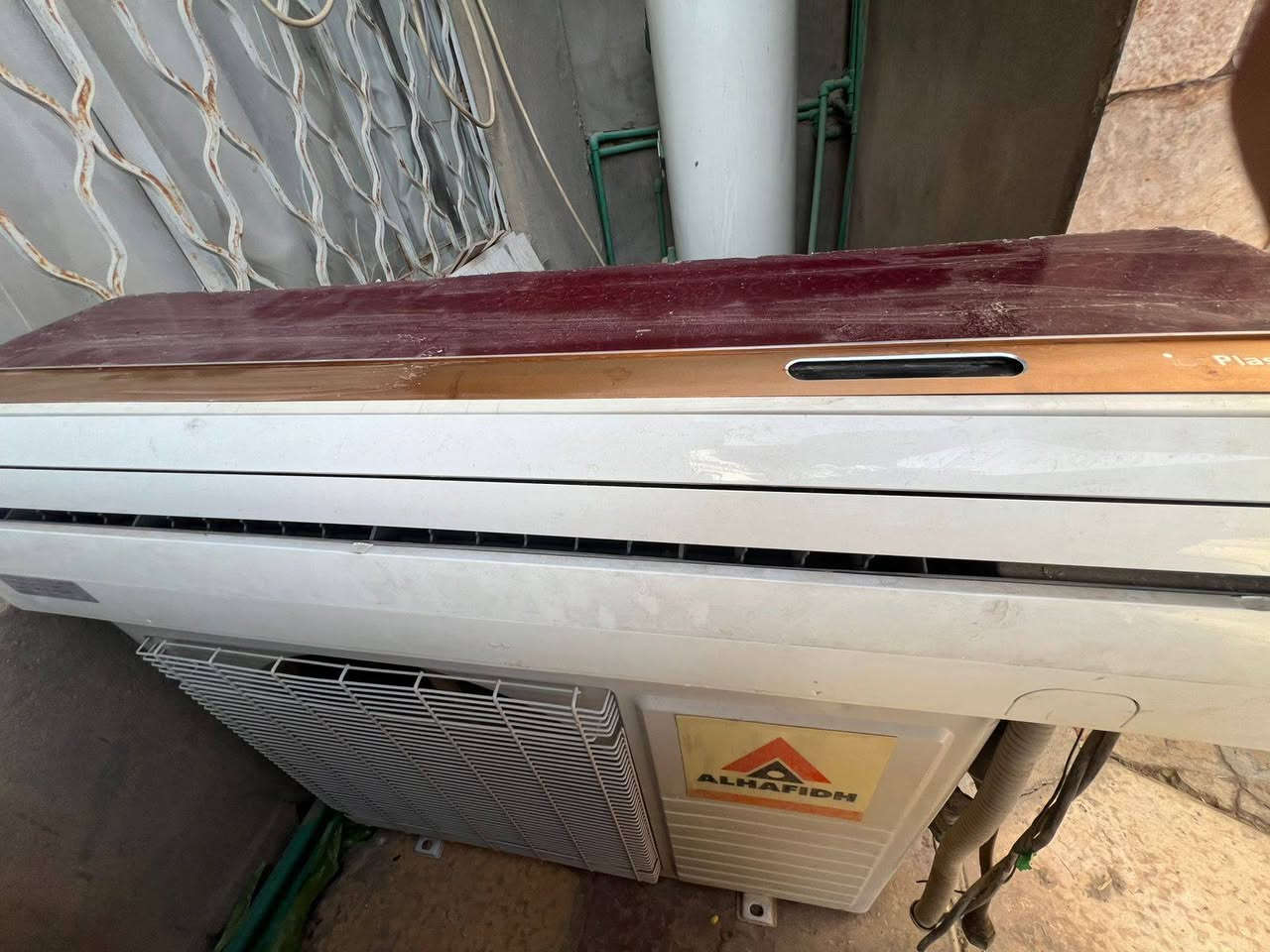 السلام عليكم حافظ ٢ طن وسبلت دنكا ٢ طن كاملات مع جميع ملحقاتهن نقصهن غاز عطلهن بيهن ليك السعر اثنينهم ٣٢٥ واذا واحد سعره ١٧٥ اي استفسار على الخاص او على رقم الواتساب ***********
