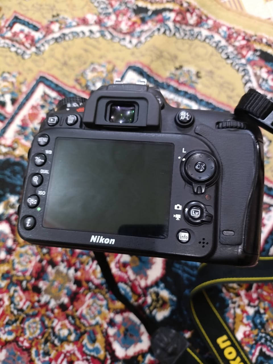 كامره البيع 7100
معداته شاحنه
رام 32 كيكه
بطاريه
نضافه 90 
مكاني ميسان
االتصال عبر الهاتف 
***********
السعر خاص
