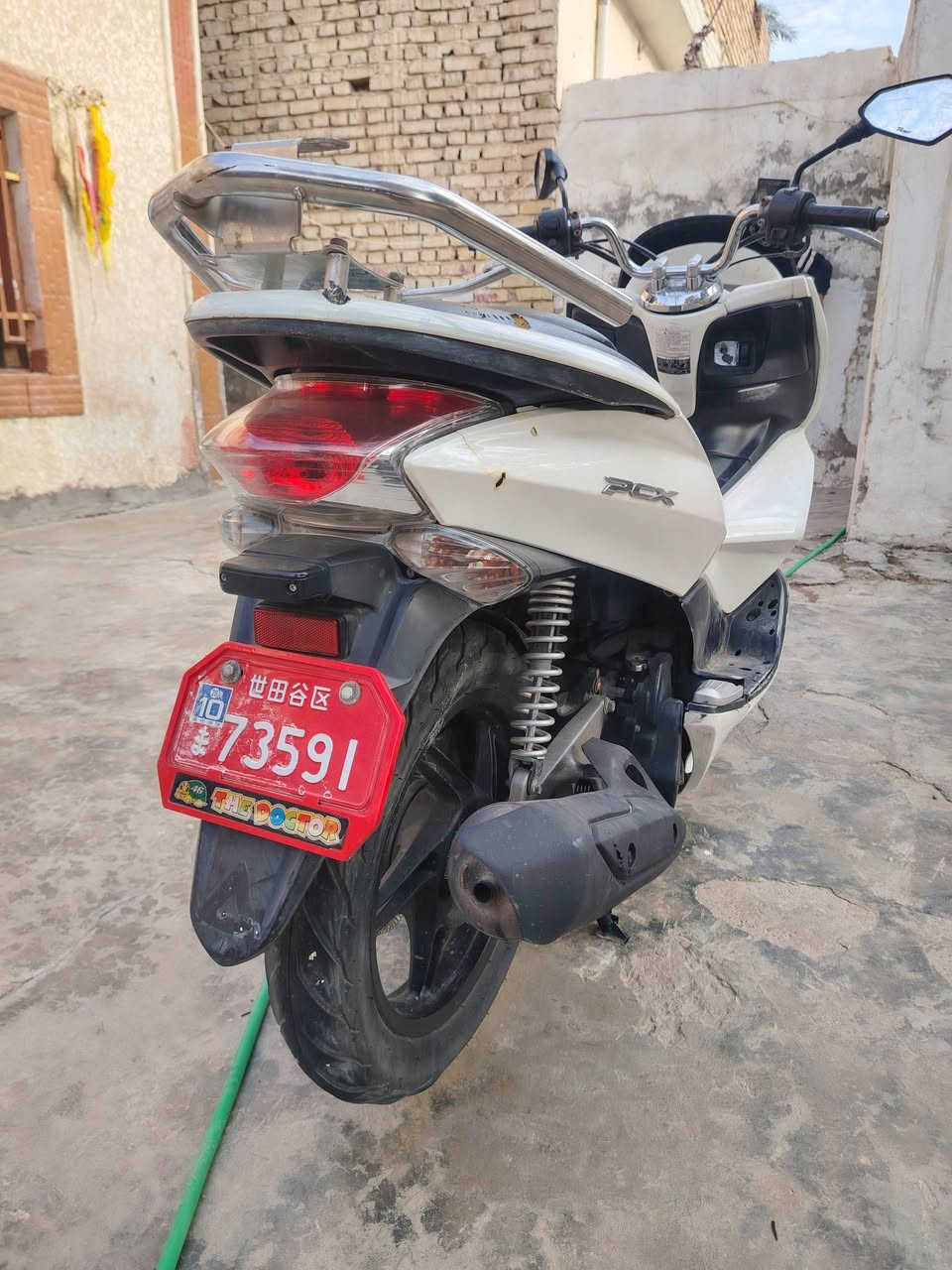 سلام عليكم ورحمة الله وبركاته بيسي اكس لعبيع جيل اول  2016 سعر ١٢٠٠ العنوان ديالى بعقوبه ***********
