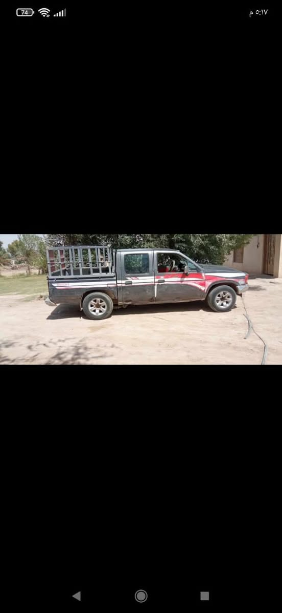 سلام عليكم نيسان للبيع موديل 91مكينه مجفته جديد رقم بغداد صدامي  للستفسار ***********
