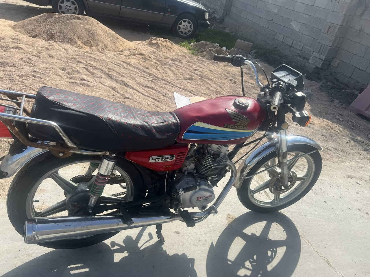 للبيع كربلاء ***********السعر ٣٠٠ الف
