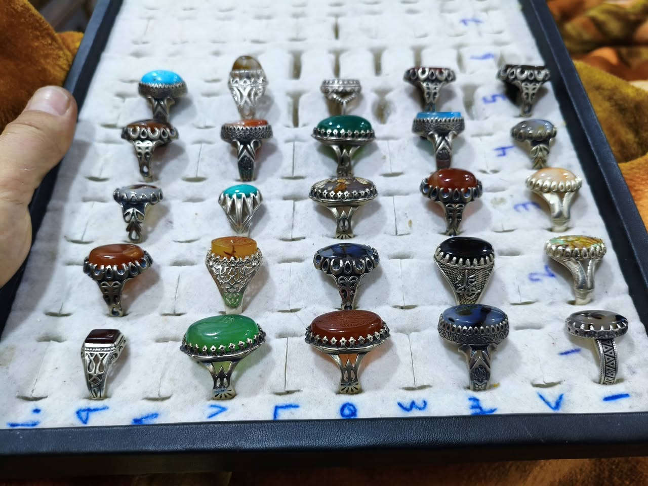 25 خاتم مشكل جميع لحجار
الخاص مفتوح


**إذا كنت صاحب هذا الإعلان وتريد حذفه لأي سبب، رجاءا أرسل رسالة إلى الدعم الفني**