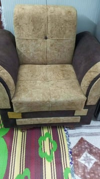 تخم • ١٠مقاعد