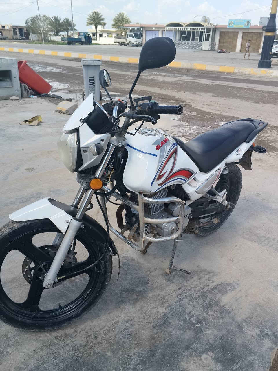 السلام عليكم
سنكي موديل 2019 للبيع ما ناقصه اي شي كهربائيات كلها شغالة السعر 750 
 ***********
