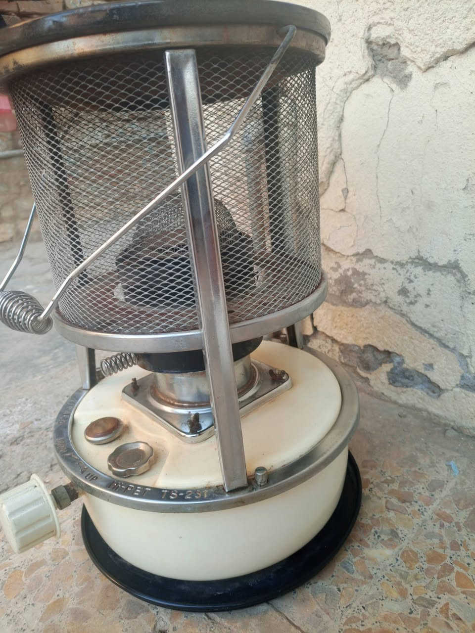 السلام عليكم صوبه للبيع السعر 30 وبيها مجال


**إذا كنت صاحب هذا الإعلان وتريد حذفه لأي سبب، رجاءا أرسل رسالة إلى الدعم الفني**