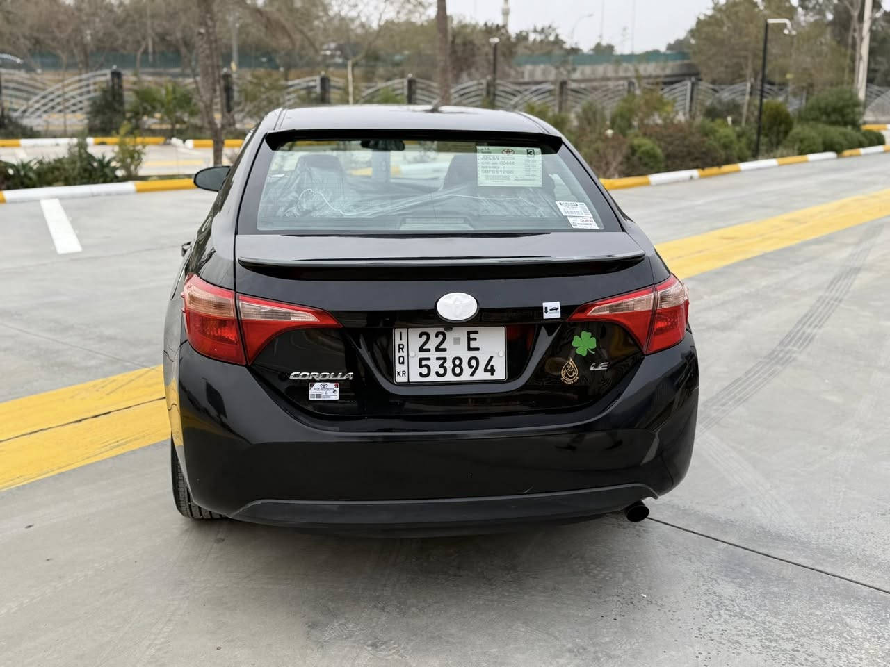 تيوتا كورلا 2018 LE محرك 1800 رقم اربيل الدولي الجديد هزه والفحص الجديد باسمي شرط التحويل كير ومحرك شرط كفالة تخم تاير  جديد حجر بيئه رادار شركه حادثه جاملغ خلفي شرط بدون داخل بدون ارباك وهنا عندي أنشخط الجاملغ الامامي ورشيته كيلر مثل ما موضح بل سونار  وشرط وين متحب افحص سعر 130 مكان السياره ديالى بعقوبه *********** نذير
