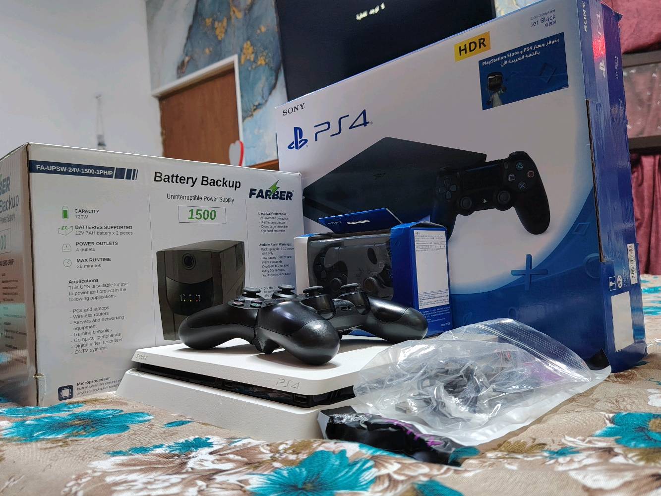 للبيع: PS4 Slim أبيض بحالة الشركة
الجهاز لوك لوك لوك، نظافة 101% مو بس 100% (شخط ما بيه، استخدام كلش قليل ).
​المواصفات والملحقات:
​الموديل: PS4 Slim (سليم) لون أبيض.
​الهارد: نصف تيرا (500 جيجابايت).
​النظام: أونلاين.
​ مع 3 جويستيكات (تجاري). وحدة بل كارتونة ما مفتوحة 
​الملحقات: كافة ملحقاته كاملة (كيبل الطاقة، كيبل HD، كيبل شحن اليد).
​➕ 
​UPS (يوبيس) بقدرة 1500 من شركة فابر (FABER)، الجهاز ممتاز (يحتاج فقط بطاريات).
​💰 السعر: 280 ألف دينار (قفل 🔒).
​📍 المكان: بغداد - المعالف - قرب تقاطع درويش.
📞 للاستفسار: ***********
متواجد واتساب الجهاز لوك لوك لوك، نظافة 101% مو بس 100% (شخط ما بيه، استخدام كلش قليل ).
​المواصفات والملحقات:
​الموديل: PS4 Slim (سليم) لون أبيض.
​الهارد: نصف تيرا (500 جيجابايت).
​النظام: أونلاين.
​ مع 3 جويستيكات (تجاري). وحدة بل كارتونة ما مفتوحة 
​الملحقات: كافة ملحقاته كاملة (كيبل الطاقة، كيبل HD، كيبل شحن اليد).
​➕ 
​UPS (يوبيس) بقدرة 1500 من شركة فابر (FABER)، الجهاز ممتاز (يحتاج فقط بطاريات).
​💰 السعر: 280 ألف دينار (قفل 🔒).
​📍 المكان: بغداد - المعالف - قرب تقاطع درويش.
📞 للاستفسار: ***********
متواجد واتساب