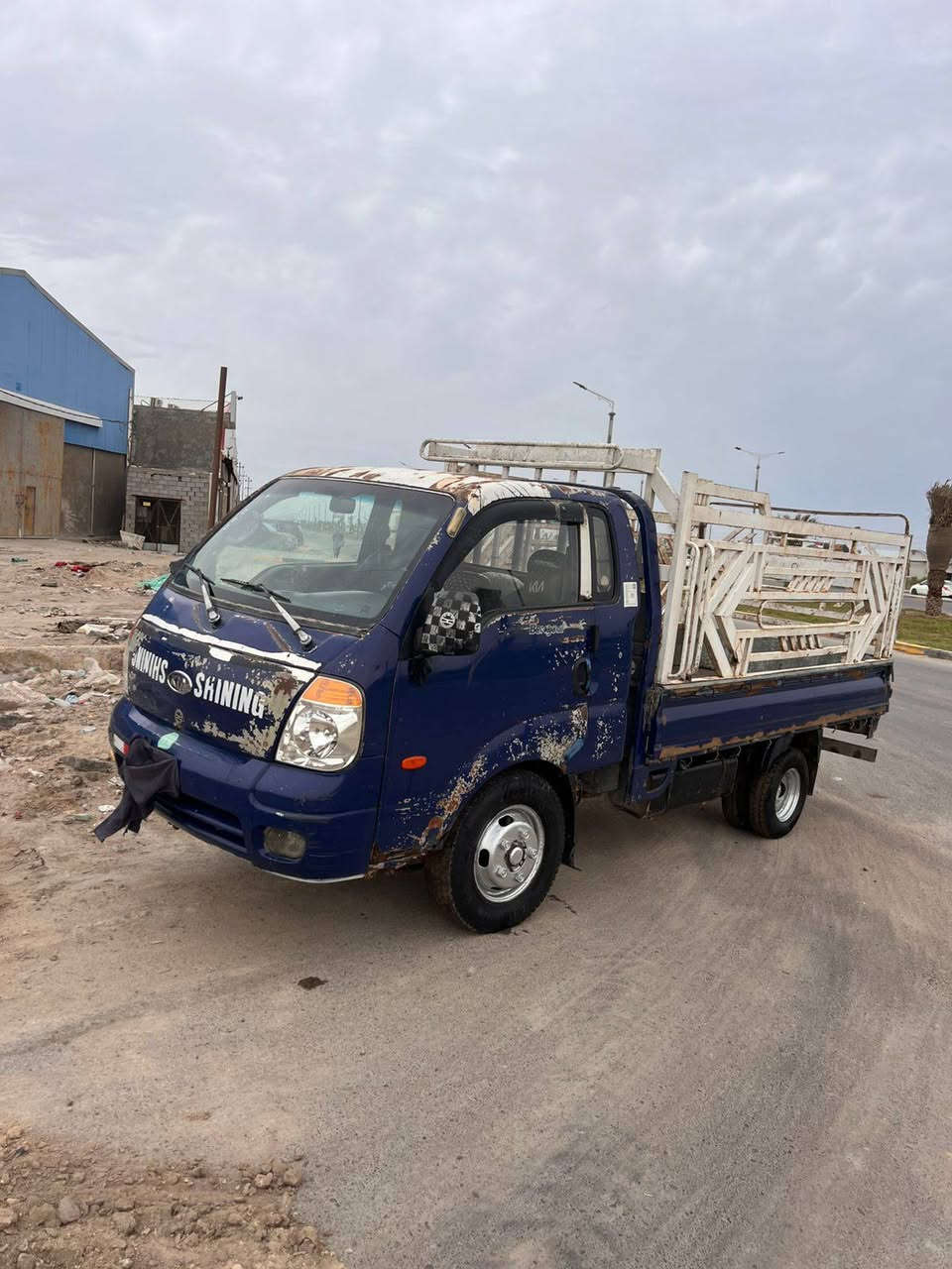 ألسلام عليكم كيه مديل٢٠٠٩ سياره بسمي سنويه ٢٠٢٧محور دم نوزل سعر ٨٠$تحويل ثاني يوم سيارة مكفول من ظربه  وصبغ رقمه بصره (***********
