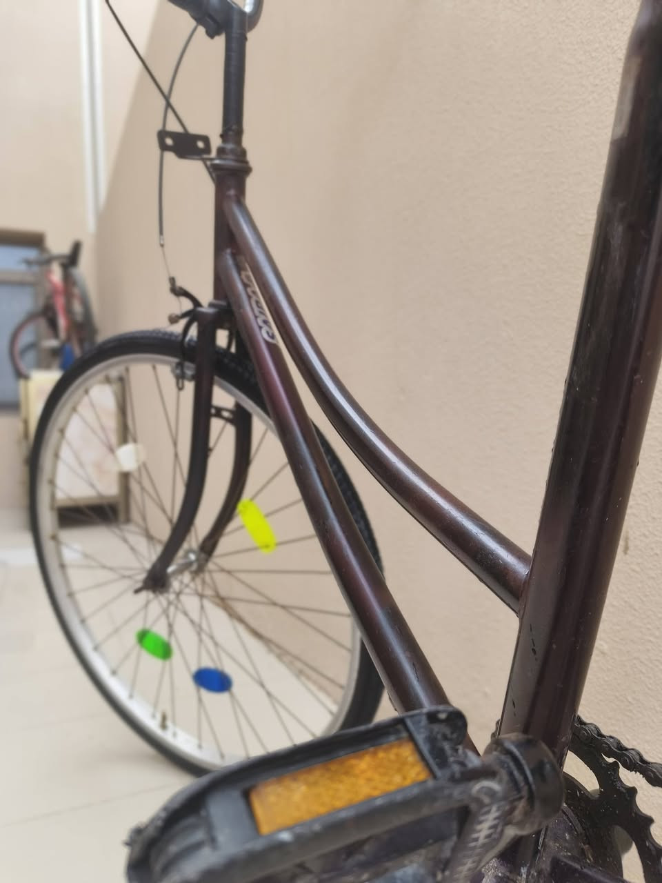 بايسكل سياحي بالة اصلي، حجم 26، الاطارات والتيوب جديد، ب75 الف فقط
***********
