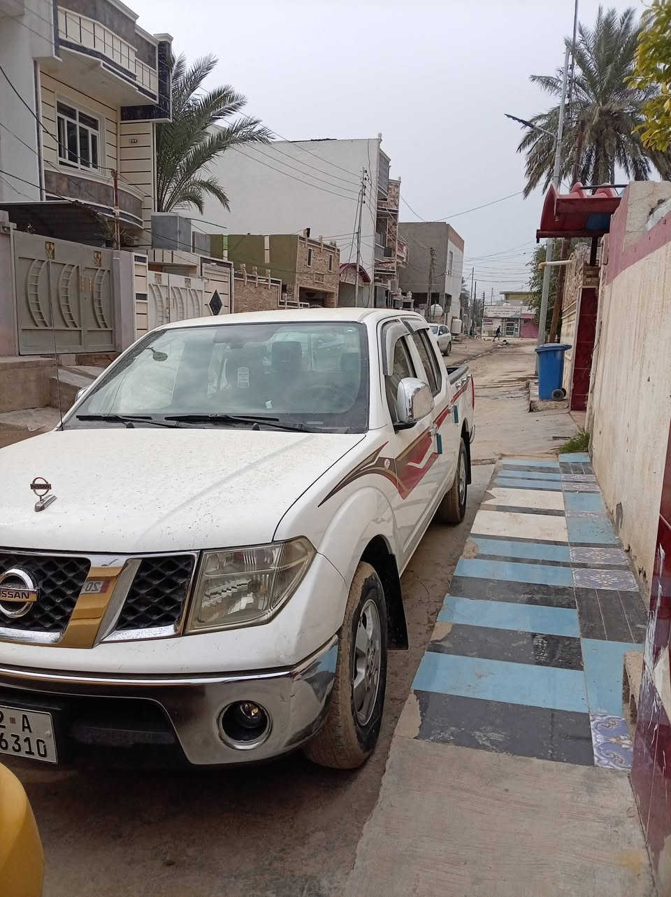 بسبب الوعود الكاذبه رجعنالكم بيكب نيفارا موديل 2013كفاله عامه من الصبغ والحادث رقم أربيل باسمنه غير متواجد علا الفيس للاستفسار هذا رقمي ***********والشراي يتدلل
