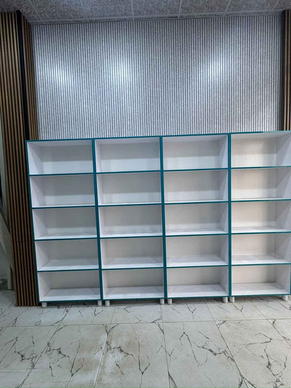 السلام عليكم ورحمه الله وبركاته.
فاترينات استخدام اسبوع واحد نظيفات وشغل حلو.
السعر 300وبيهن مجال كلش قليل.
كربلاء حي سومر.


**إذا كنت صاحب هذا الإعلان وتريد حذفه لأي سبب، رجاءا أرسل رسالة إلى الدعم الفني**