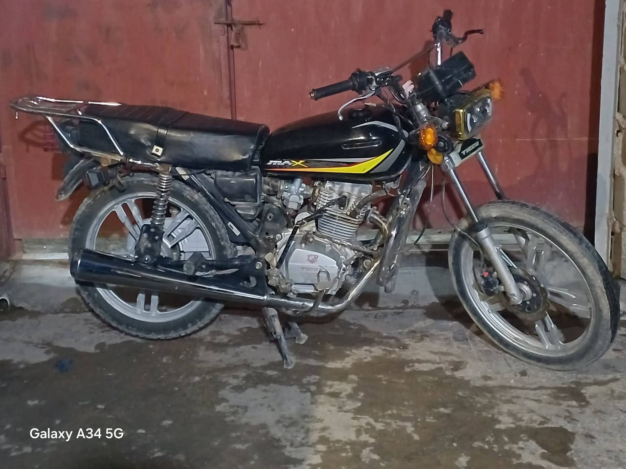 متوفر دراجه ايراني نضيفه مكان الشهداء السعر خاص تشتغل هندر
