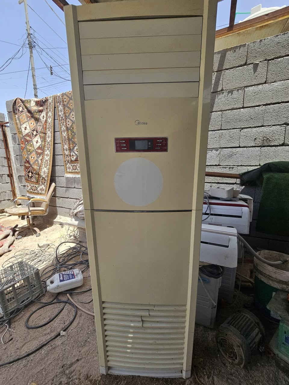 داخليه ميديا طنين شرط شغل وليك ب١٥٠ 
*********** مكاني زبير
