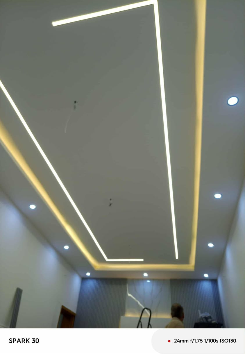 سلام عليكم
ديكورات مغربي 
سعار مناسبة جدن
واستلام مهندس 🦺
جبسن بورد ✅ 
سحبات ملكية ✅ 
ديكورات بلازمه 
بديل رخام بديل خشب 
 الاتصال على رقم***********
