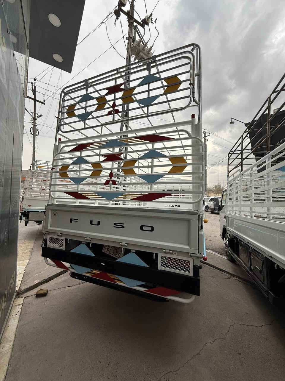 للبيع کانتر 
موديل: 2026محسن کویتي
زیرؤ شریکە
بودي بیلادي
تخم تيارات: ١٧.٥ جبلیس
سياره مكفول 
رقم موبایل:***********
***********
***********

اربيل شارع ١٠٠م مقابل گمارگ سيارات
شركة اسد موتورز
بي أداره حجي عبيد
