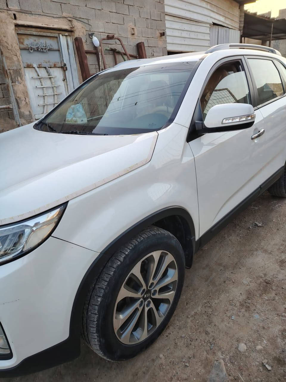 السلام عليكم سورنتو للبيع موديل ٢٠١٥ خليجي فول عدا البانوراما ٦سلندر ٣قطع تبريد ماشية ٩٠ الف مكفول كفالة عامة سيارة جديدة مال جناي على وضع الشركة باسمي تحويل ثاني يوم سعر ٢٢٠ بيهة مجال حك الجية
***********
