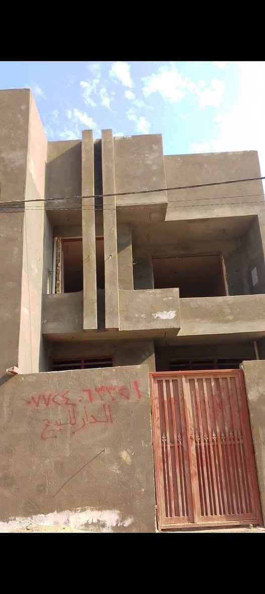 السلام عليكم.
هيكل للبيع سند ٢٥ مجمع ابو علگ
المساحة ١٠٠ متر واجهة ٧ نزال ١٤
كربلاء قرب المعهد الفني يبعد عن شارع كربلاء الهندية ١٥٠ متر فقط قريب على كلية الامل قرب مدرسة الصناديد
تتوفر كافة الخدمات كهرباء مجاري ماء مولد
السعر 78مليون 
يصلح للسكن او حسينية اربع غرف نوم  خمس حمامات الأساس رفت 
للاستفسار اكثر اتصال  او واتس اب على الرقم 
***********
