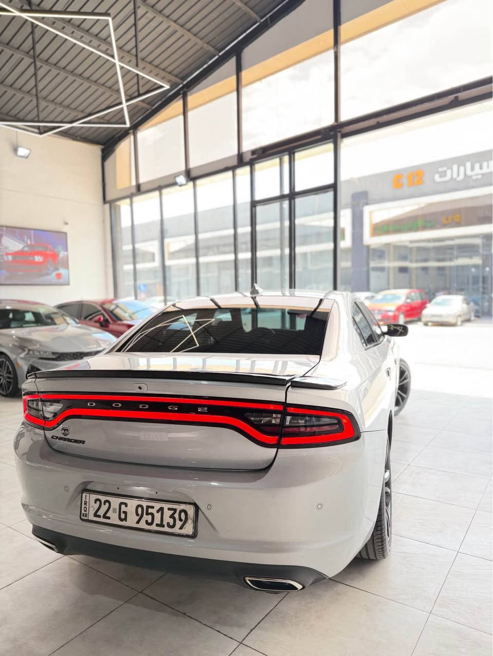 #السلام_عليكم 
جارجر SXT 2023
شاشه كبيره
ماشيه 45000mi
ضرر جاملغ وباب خلفي صبغ
بدون ايرباك بدون دواخل
للاستفسار
***********
*********** أربيل, العراق
