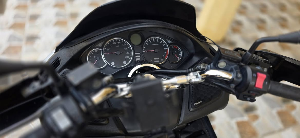 سلام عليكم فورزه 0\8 دراجه فول مكفوله كفاله من كلشي اركب اطلع اوراق كامله تايرات جدد ادامه كامله سعر ١٠ ورقات بيهة مجال قليل تحياتي الجميع بغداد المنصور ***********
