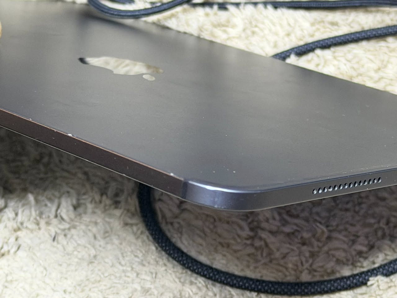 السلام عليكم
ايباد M4
نظافة الجهاز 85% بي كم شخط خفايف ب شاشه مال استخدام 
بطاريه 97
ذاكرة 256
لون اسود 
كيبل شحن وياه بدون كارتون مظيعه 
سعر 850 قفل


**إذا كنت صاحب هذا الإعلان وتريد حذفه لأي سبب، رجاءا أرسل رسالة إلى الدعم الفني**