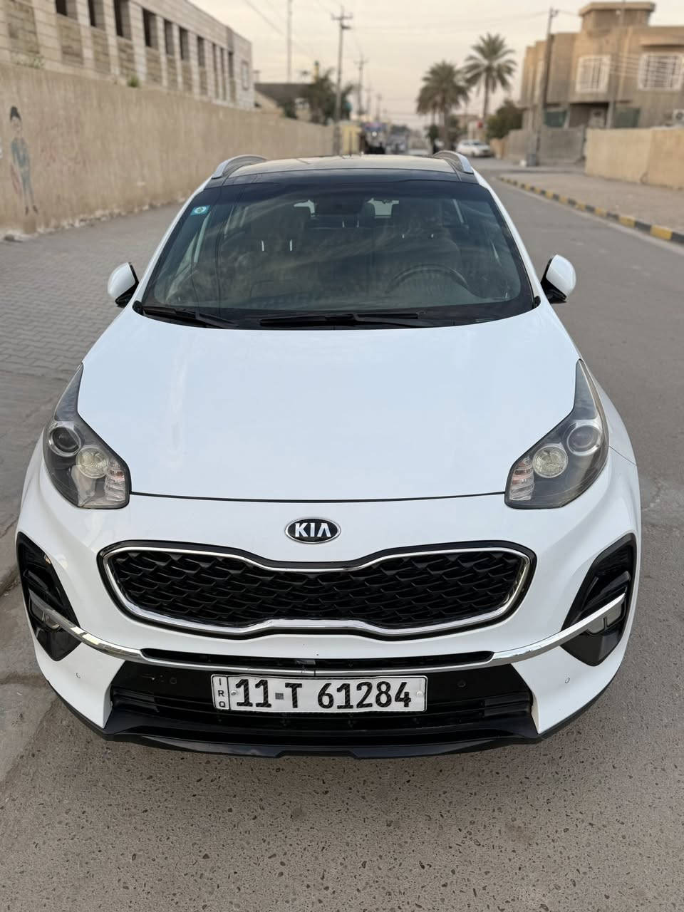 السلام عليكم بيع ومراوس حسب القناعه سبورتج موديل ٢٠١٩  خليجي مواصفات بنراما داخل حمصي 
كفاله صبغ وتبديل اسبير ما نازل 
السعر  ١٩٧  المكان الوسفيه رقم تلفون ***********
