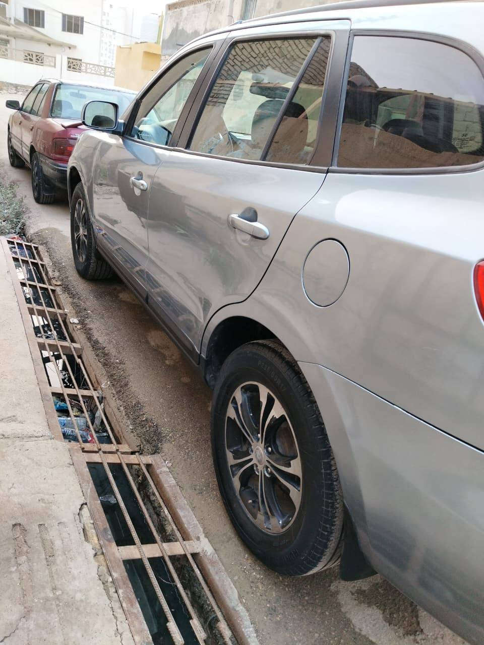 سنتافيا موديل 2009
مقدس سيارة مكفولة 
‏‪0773 217 7116‬‏
