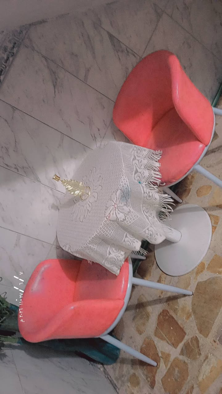 غراض للبيع كلهم جدد الله شاهد الشراي يتصل عله الرقم ***********
