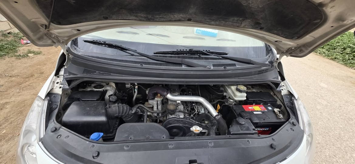 سلام عليكم للبيع ستاركس موديل 2016 رقم بغداد ا ابسمي تحويل ثاني يوم سياره كفاله عامه  سياره حيل جديده فول مواصفات سياره جاهزه من كلشي دوشمه تنته وكشنات  بلادي كير صدر تبريد كله وضع شركه سياره ربع ماتصرف عليه السعر 190 بيه مجال الاتصال ‏‪***********\***********‬‏ مكان سياره ديالى بعقوبه
