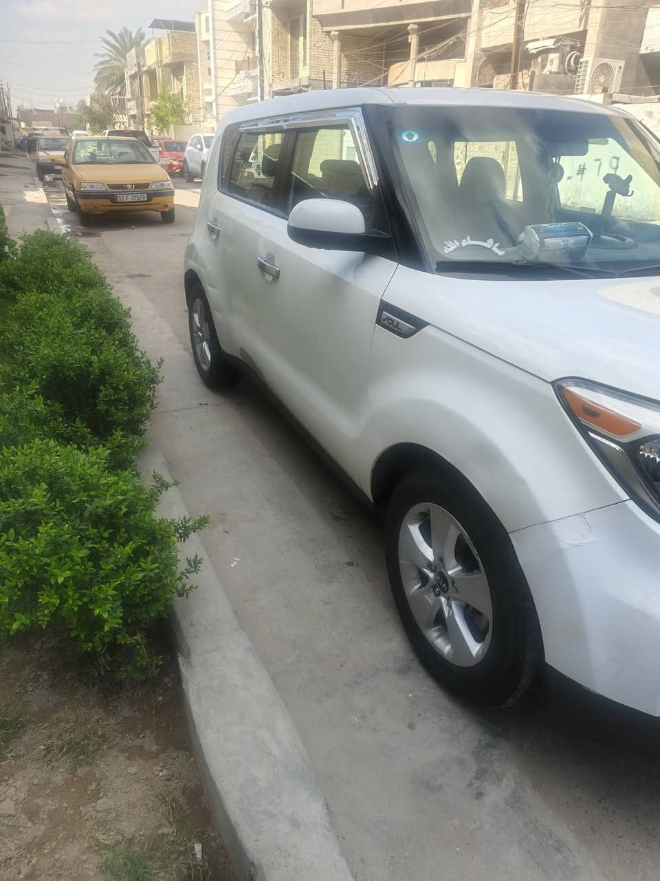 رخصت الادمن المحترم كيا سول وارد أمريكي موديل 2019 حادثها جانبي السونر مع الصور منشور السياره نظيفه او اي نقص مابيها السعر 118 وقه بيها مجال للشراي الهاتف *********** الشراي يتصل مامتواجد على الفيس ولا على الخاص مكلف بل نشر العنوان بغداد الجديده النعيريه قرب سوق الشعبي
