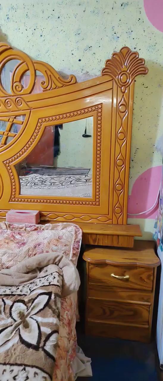 غرفه عراقيه اريد اراوس بغرفه تركيه مكاني كربلاء بدايه حي العامل التواصل هذا رقمي***********5
