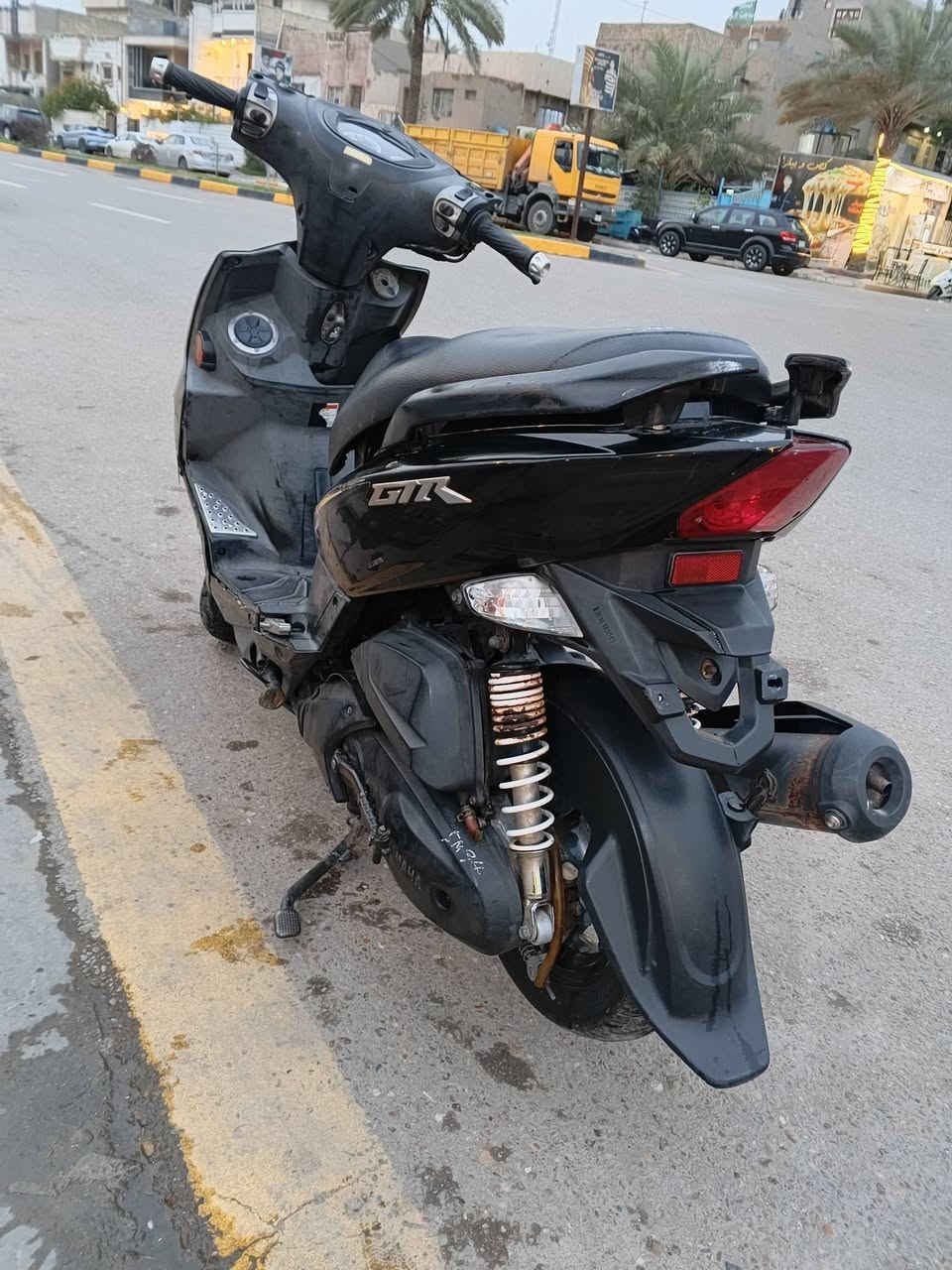 السلام عليكم
جيتي ار للبيع كفالة 
دراجة رمبة كلها بلادية مكينة ناعمة 
كفرات مختمة نكرة سلف 
السعر 900 
مكاني بغداد الحرية 
*********** واتس اب
